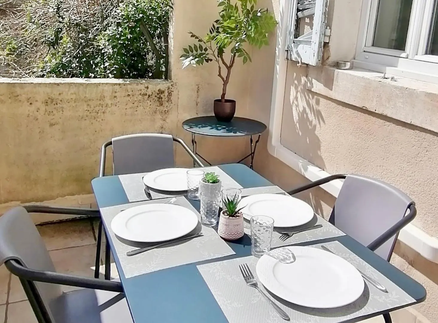 Apartment Appartement 55 M2 Avec Terrasse, Clim, Wifi, Netflix, Bureau Avignon